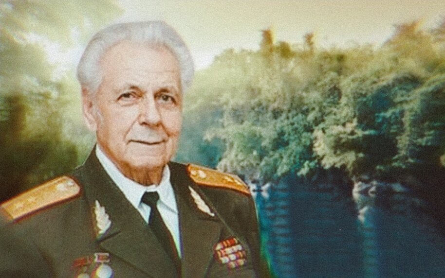 Простое упражнение помогает от ВЫСОКОГО давления. Людям с лишним весом выполнять ОБЯЗАТЕЛЬНО!