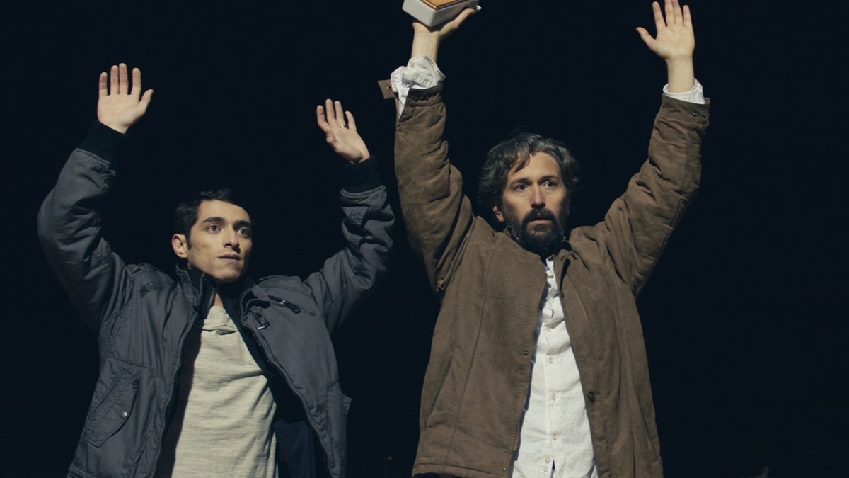 Брат главного героя, и сам главный герой 