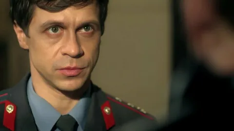 На том стороне. Павел Деревянко Обратная сторона Луны. Павел Деревянко сериалы Обратная сторона Луны. Обратная сторона Луны сериал 2012. Павел Деревянко Обратная сторона Луны 1.