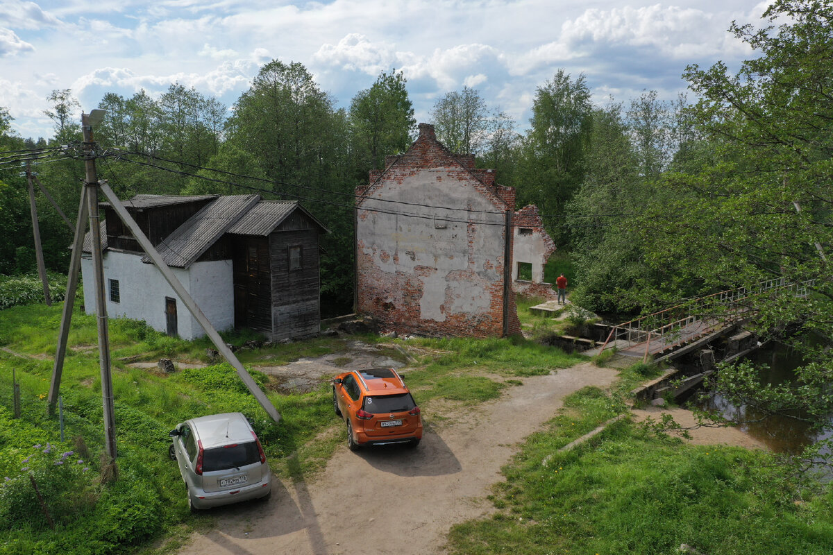 Мельничные ручьи - старая финская мельница. В некоторых путеводителях её называют финской ГЭС, но это не так!