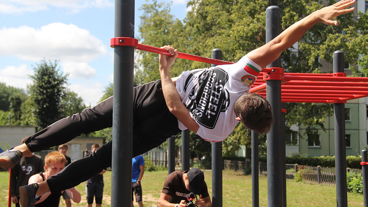 Группа турник. Bartendaz воркаут.