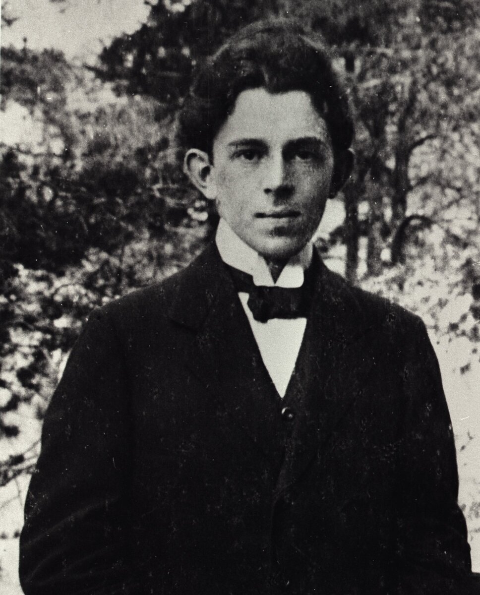 Осип Эмильевич Мандельштам