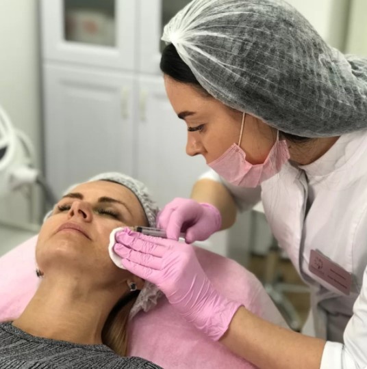 Плазмолифтинг лица в Москве 