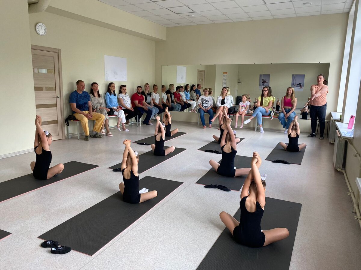 Открытый урок младшей группы                   Театр танца Меридиан 