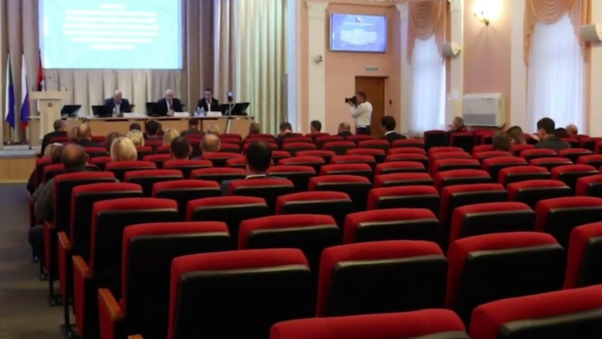     Полученные деньги народные избранники предложили направить на помощь участникам СВО.