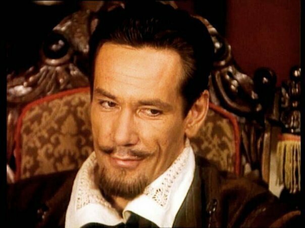 Алексей Горбунов, сыгравший шута Шико в фильме "Графиня де Монсоро"