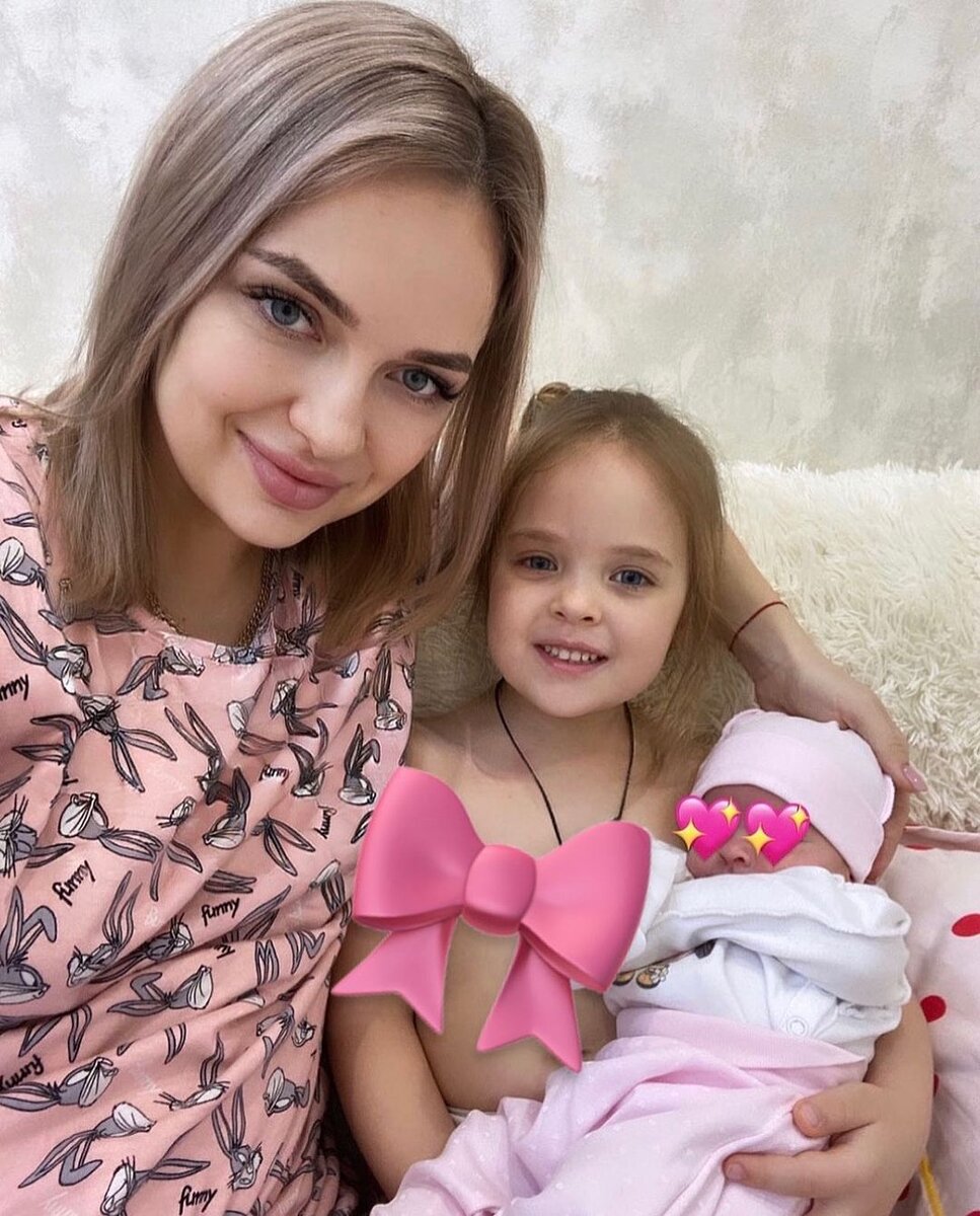 Мои дочки - Кира и Мирослава💞