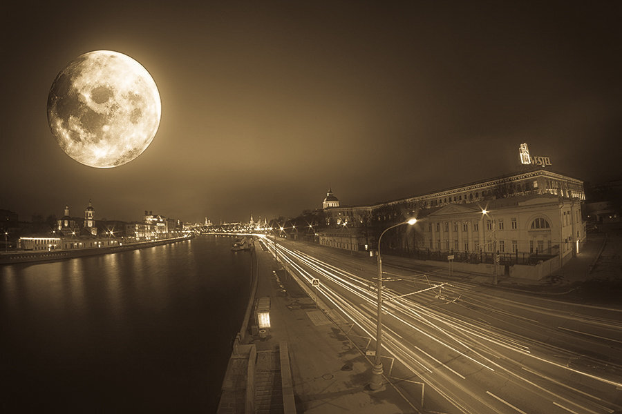 Лунный город  (фото Алексея Соминского, fotokto.ru)