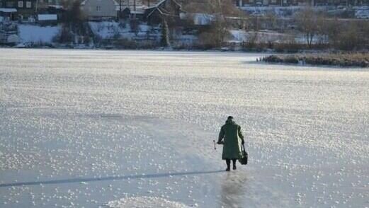     Выход на первый тонкий лед, который покроет водоемы республики уже на этой неделе, может быть смертельно опасен.