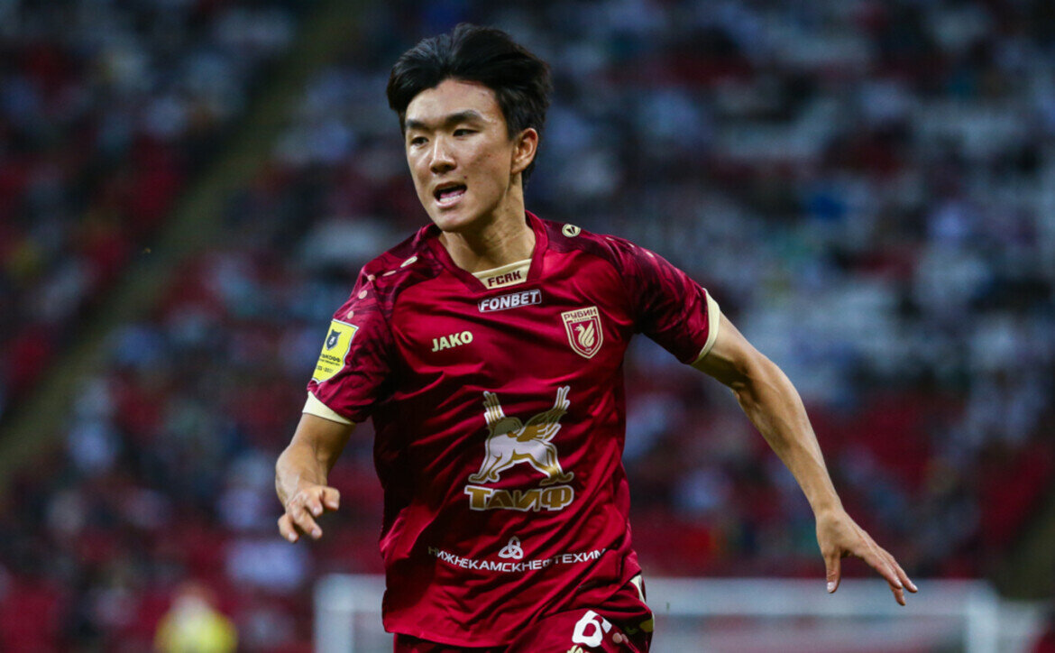 ​Хван Ин Бом – сборная Южной Кореи. Фото: rubin-kazan.ru