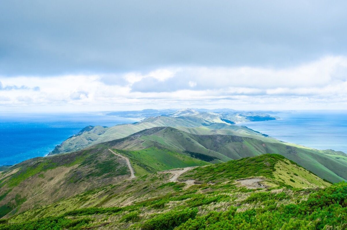 Мыс Крузенштерна Сахалин