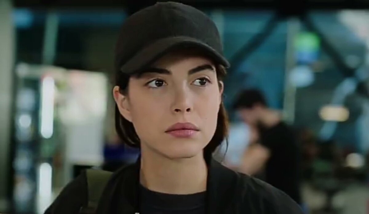 дочери госпожи фазилет 29. эдже фазилет. дениз байсал фазилет хазан. сериал госпожа фазилет и ее дочери турция. дочери фазилет турецкий.