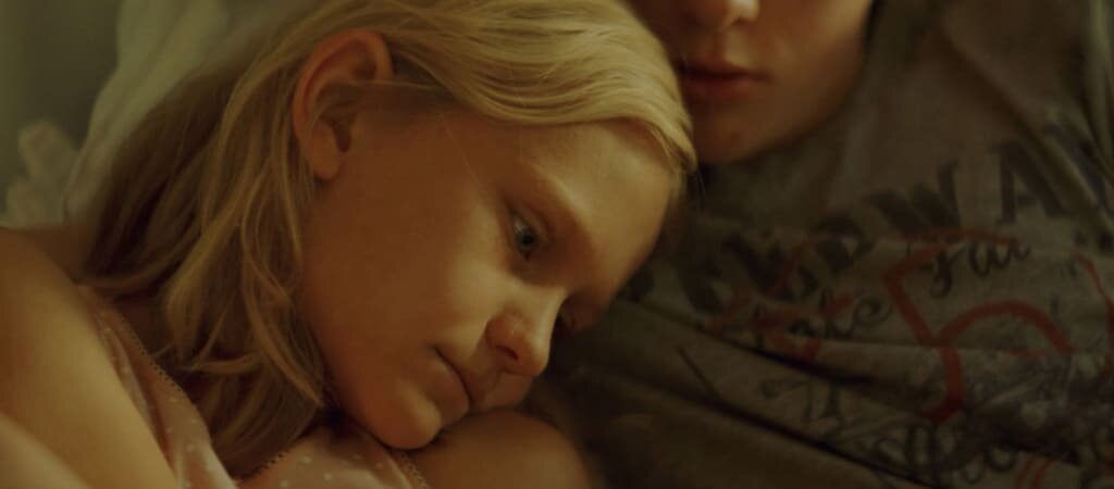 Фото. Слава Киселева. Кадры из сериала «Медиатор»