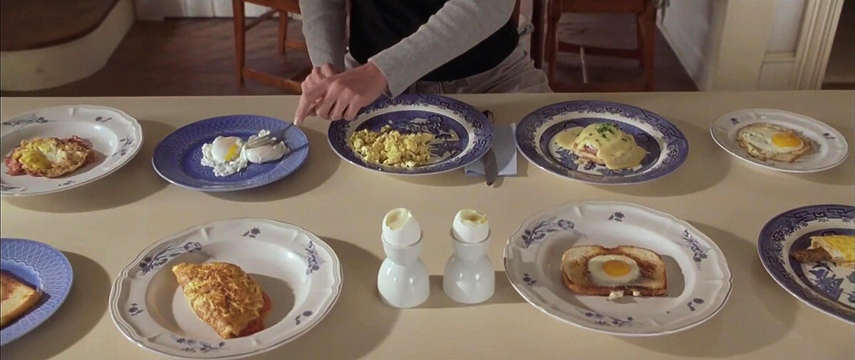 Кадр из к/ф «Сбежавшая невеста»*