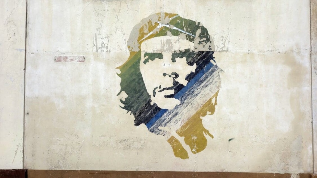    Памятник Че Геваре и Юрию Гагарину может появиться в Саратовской области.Новости Саратова и области – Сетевое издание «Репортер64»