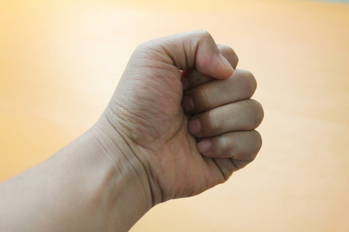    Полиция Прикамья опубликовала видеозапись нападения на девушку в подъезде