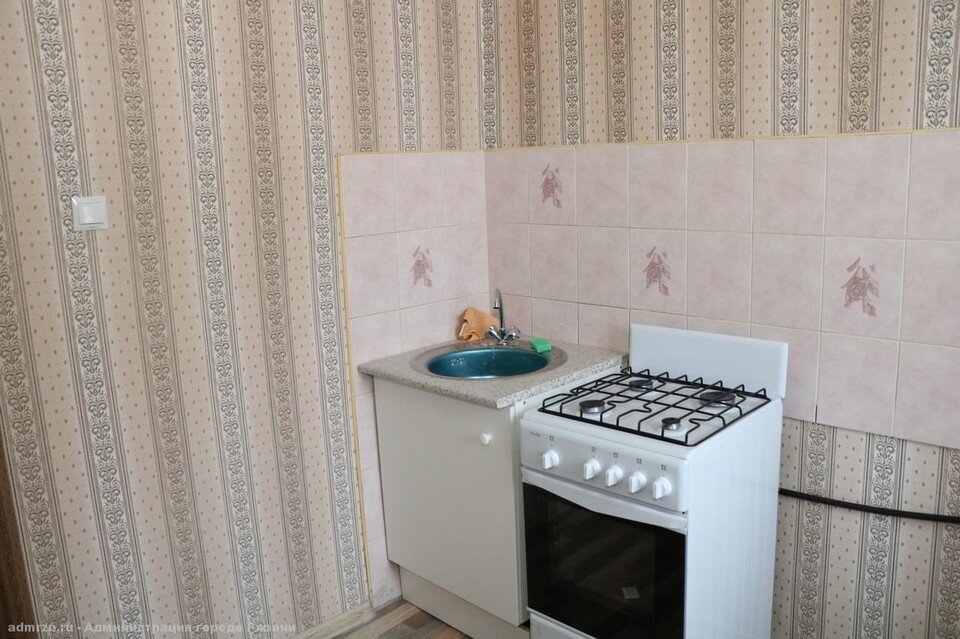     В четырех квартирах для детей-сирот в Рязани обнаружили скрытые дефекты.