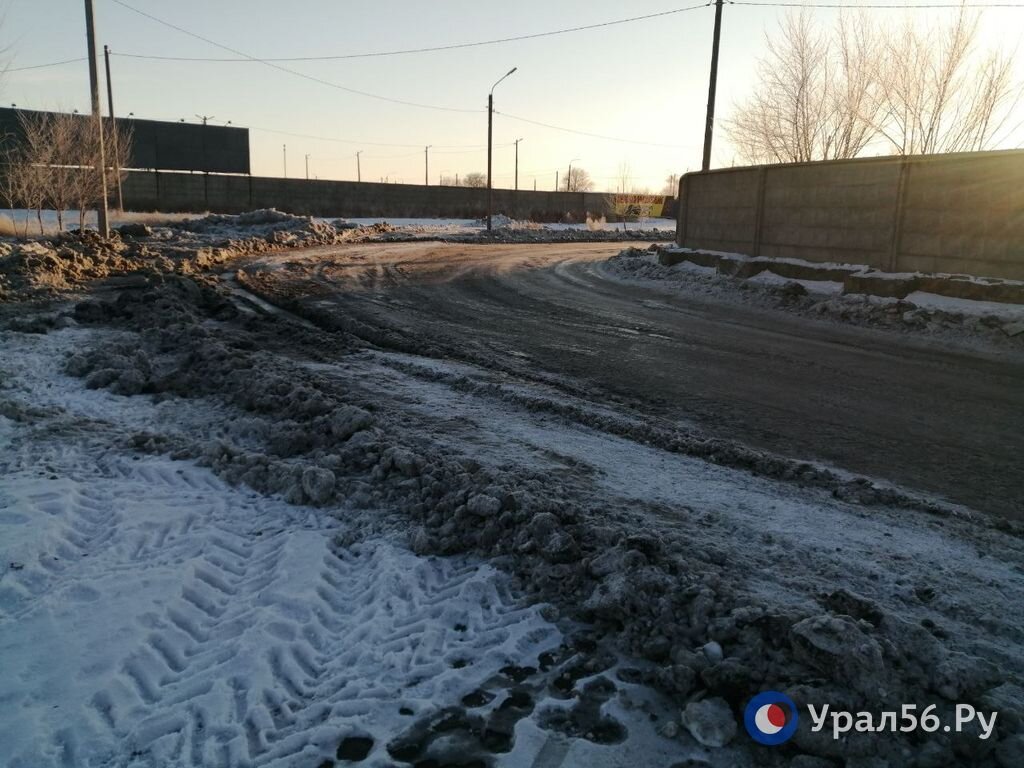 Почему воду на ОЗТП в Орске, из-за которой произошел потоп, не перекрыли  сразу? Комментарий главы УЖКДХТ | Урал56.Ру | Оренбург, Орск - главные  новости | Дзен