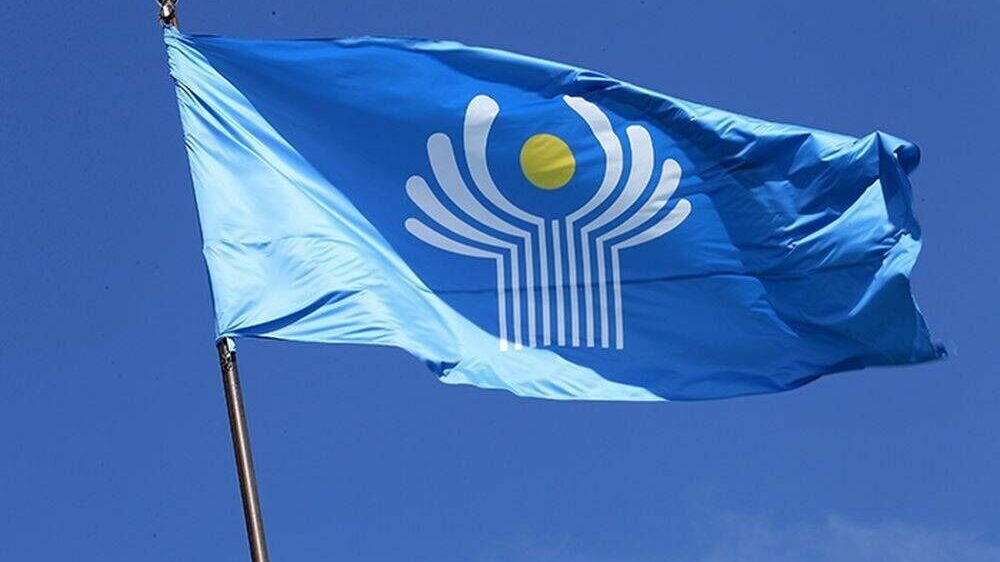     Главы стран СНГ собрались на неформальный предновогодний саммит в Петербурге, который продлится два дня.