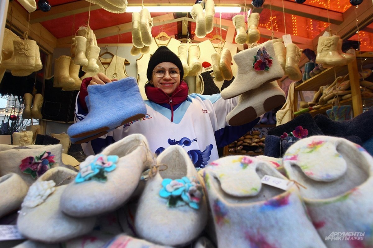    Полная программа празднования Нового года-2023 в Санкт-Петербурге