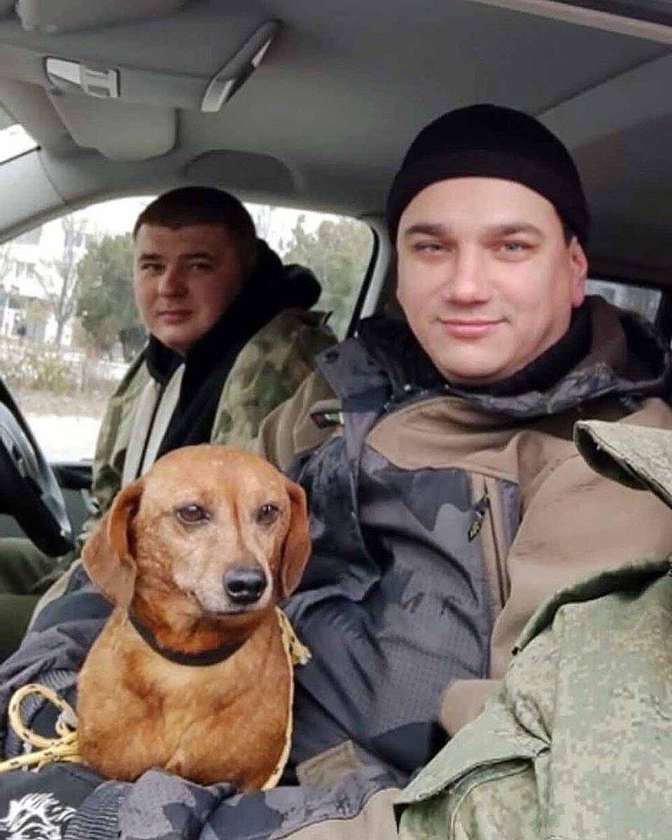 Трое суток волонтеры Эдуард Ахметзянов и Руслан Алматаев везли Zета в Башкирию. 
Фото: Мурат ШАФИКОВ