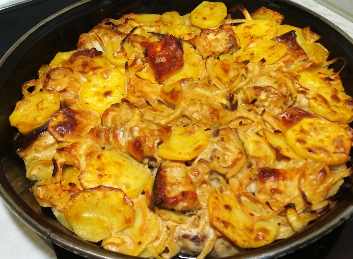 Фото автора. Запечённая скумбрия с картошкой.