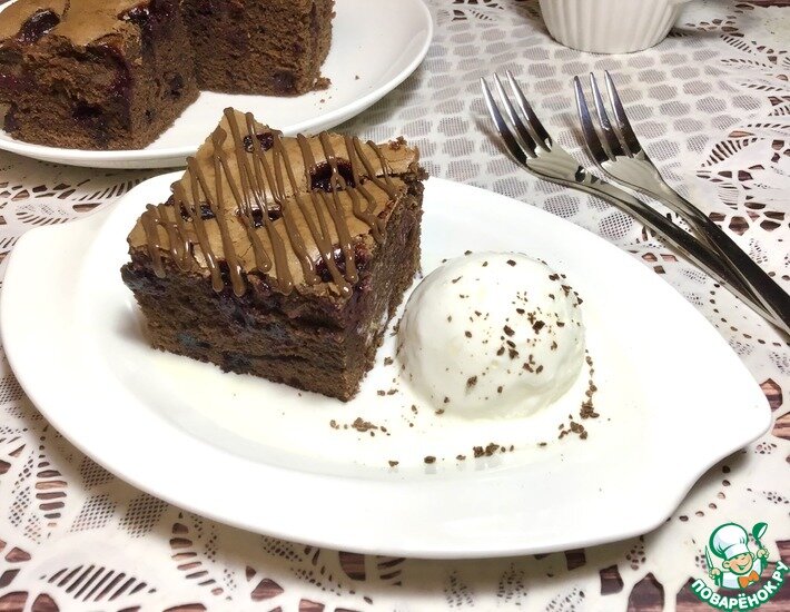 Творожный брауни с черной смородиной «Chocolate Blackcurrant»