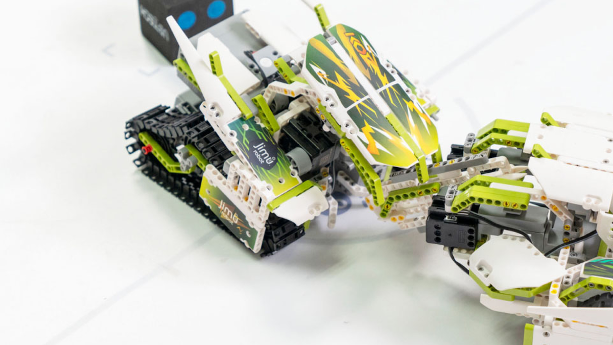 Робот-конструктор UBTech Jimu WarriorBot Kit
