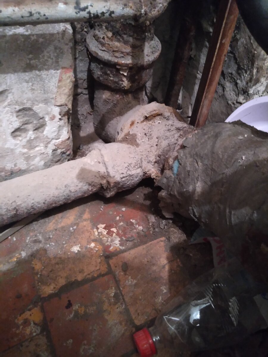 Так выглядело соединение канализации