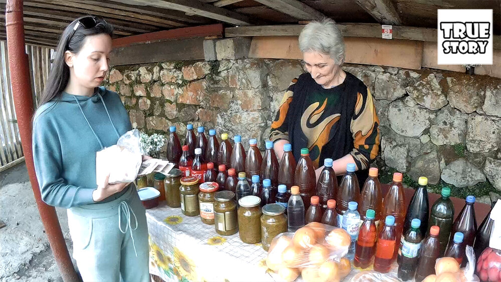 Абхазия - Пенсия 500 рублей. Узнал, как выживают абхазские старики (Россия помогает)