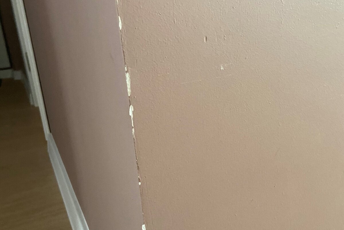 Вот такие у нас сейчас углы, очень смотрится некрасиво.