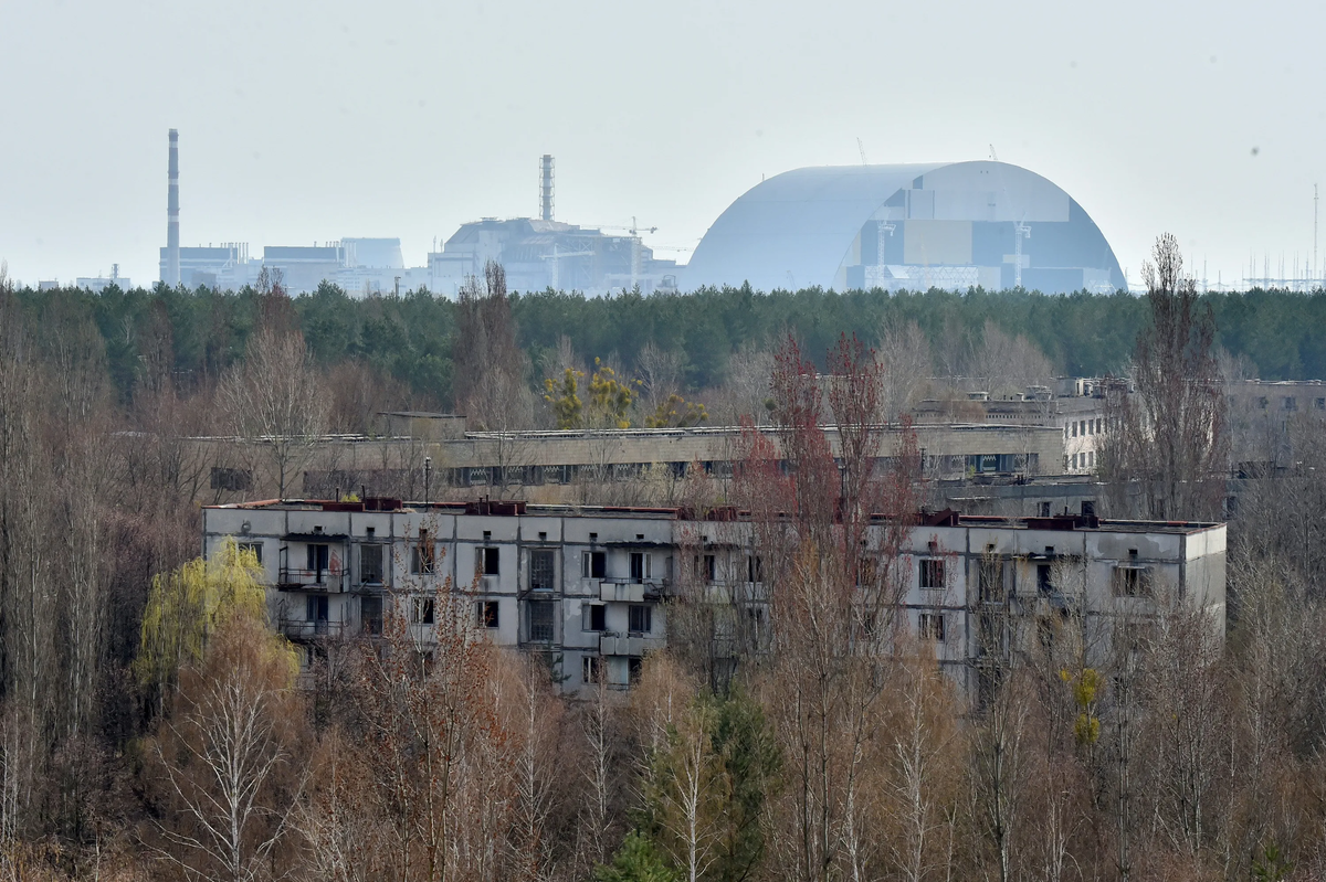 Припять город какой страны. Чернобыль зона отчуждения АЭС. Припять Чернобыль ЧАЭС. Зона Припять АЭС. Припять АЭС сейчас.