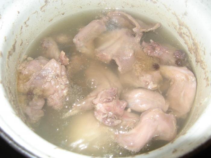 Суп из белок, очень питательный вкусный продукт