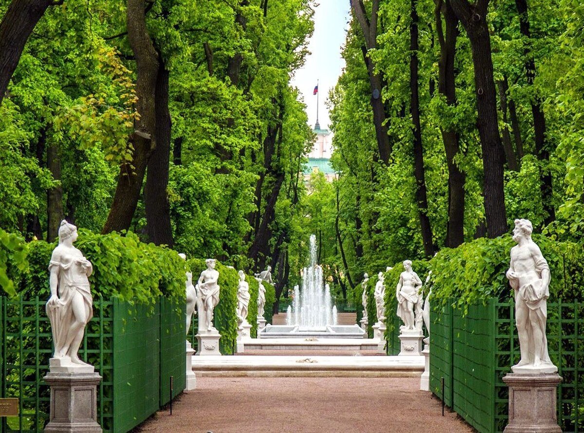 Летний сад в Петровскую эпоху