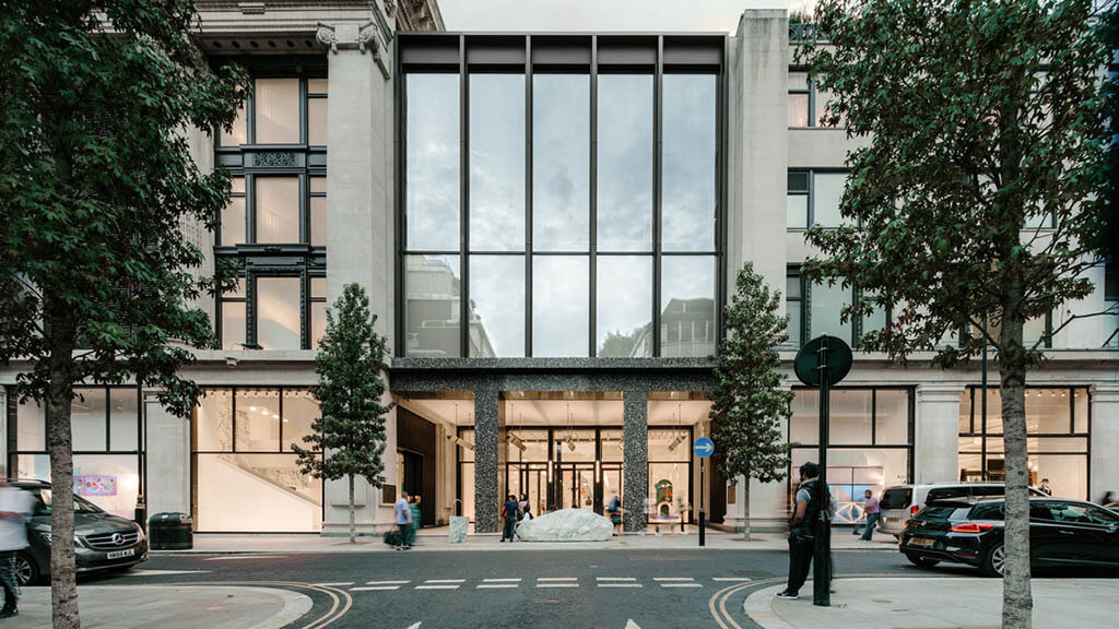 Универмаг Selfridges в Лондоне