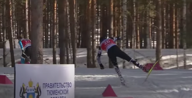 Лев Новиков (Москва-2) за миг до падения