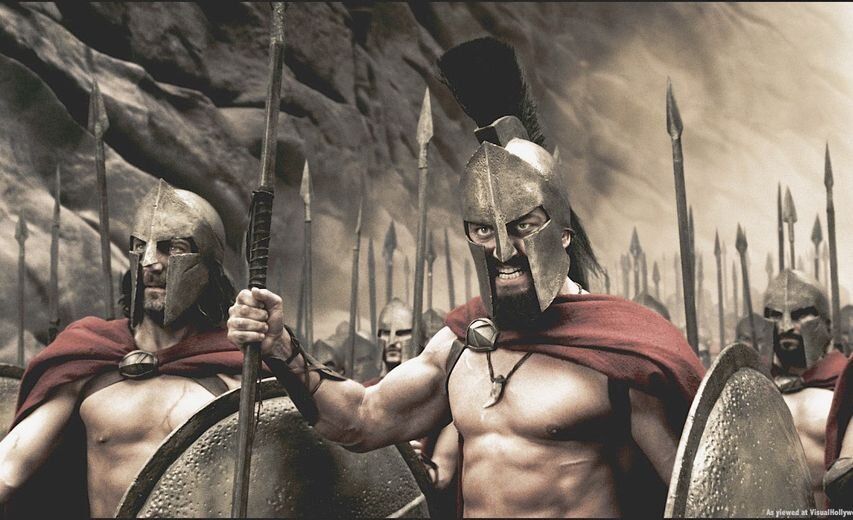 Царь Леонид и 300 спартанцев. Кадр из фильма "300 спартанцев".