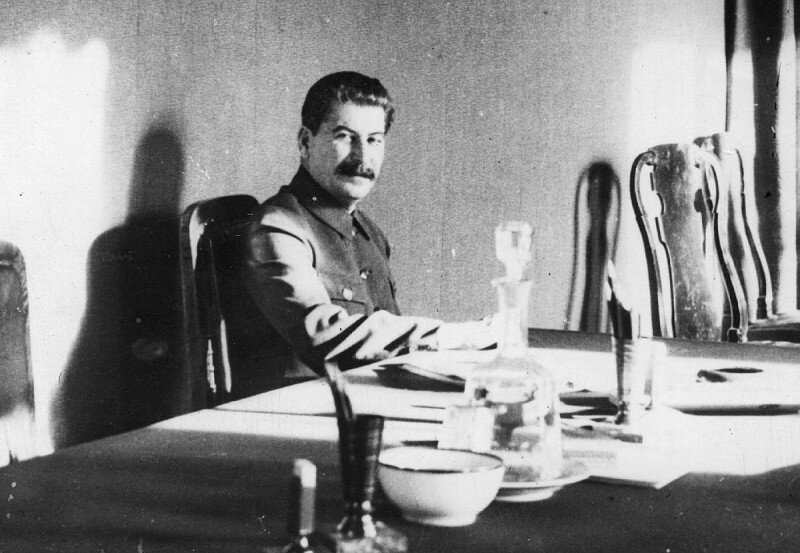 Привычки великих диктаторов. Иосиф Сталин