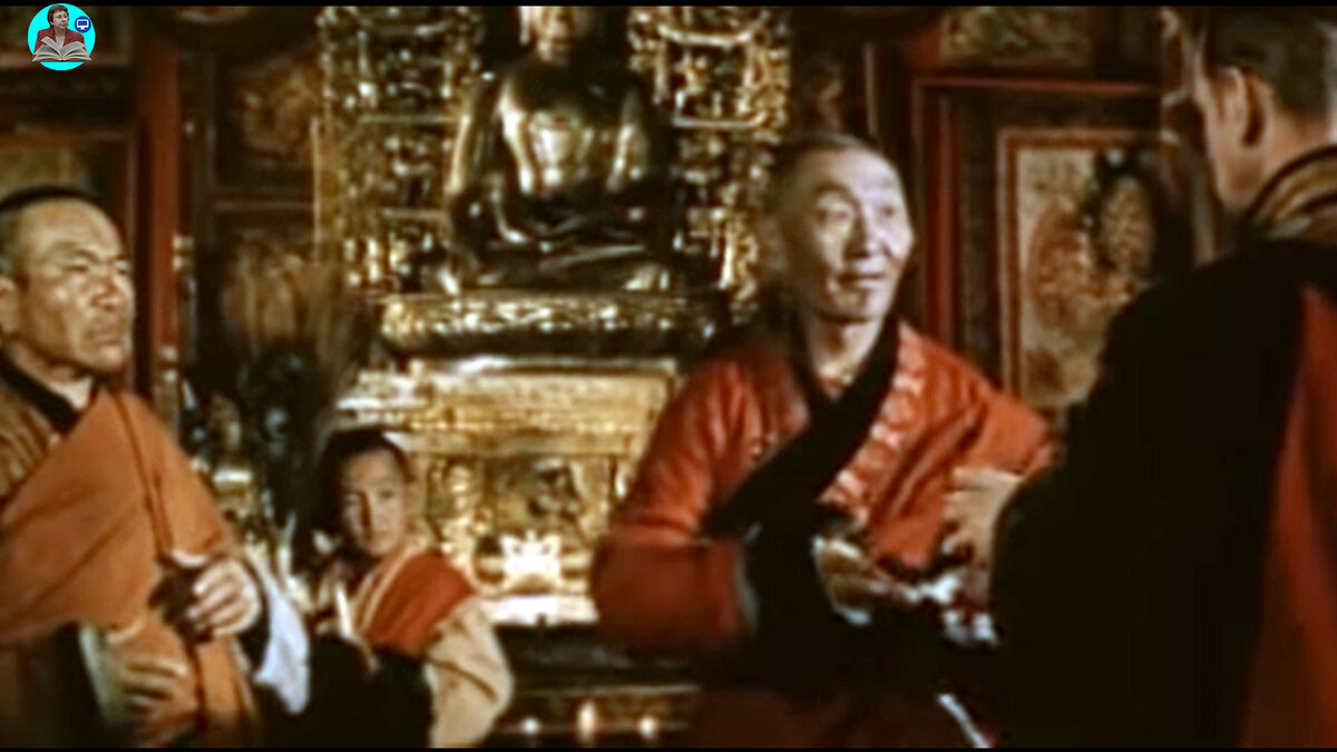 Кадр из фильма "Исход". Просто водички выпить предлагают.