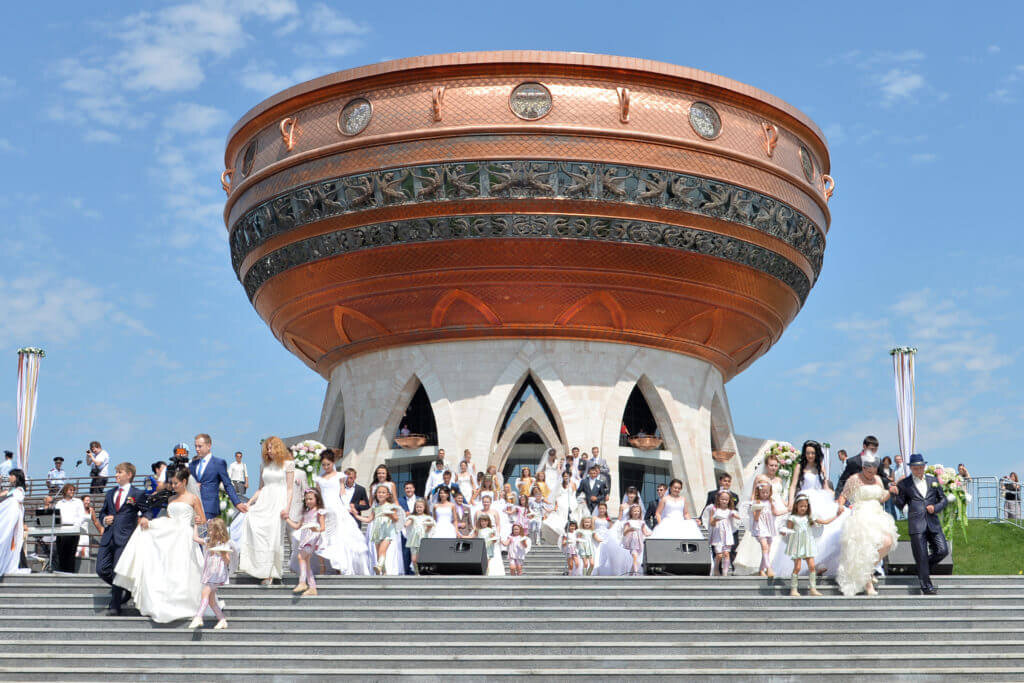 Фото взято с сайта туристско-информационного центра города Казани: https://kazantravel.ru/attractions/centr-semi-kazan/