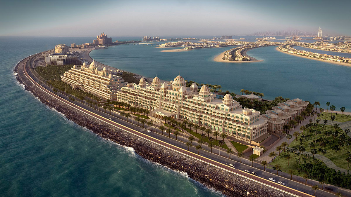 Источник: https://www.arabianbusiness.com/public/images/2018/12/05/Emerald-Palace-Kempinski-Dubai-2.jpg