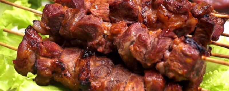 Настоящий шашлык можно приготовить на обычной кухне в духовке