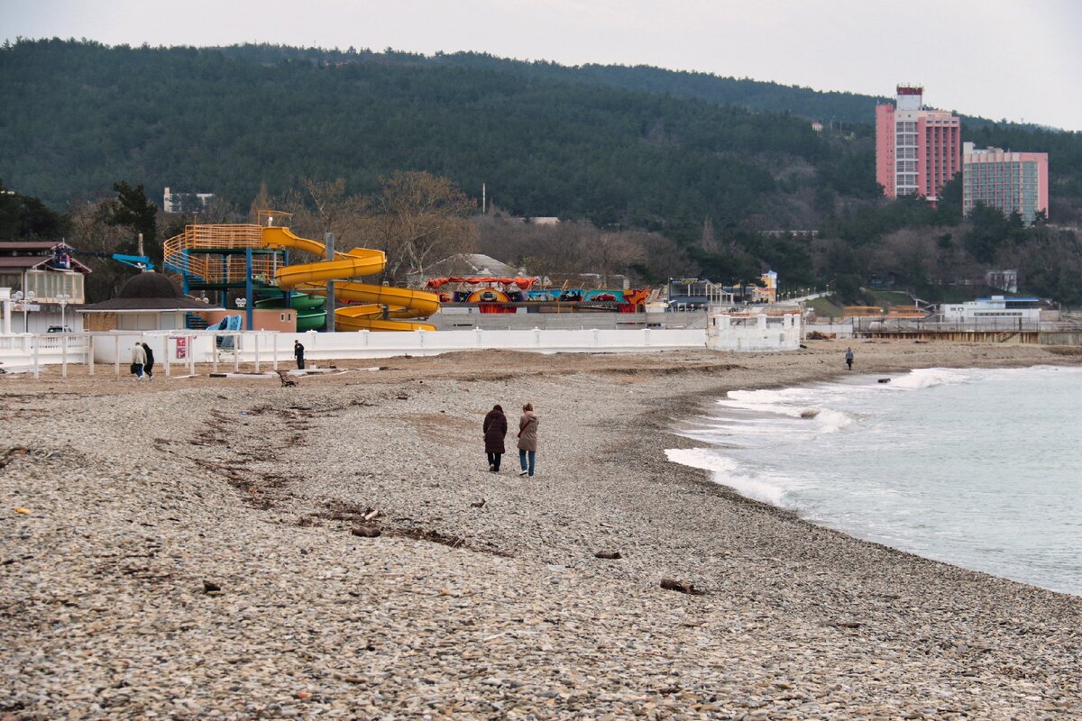 Село Дивноморское – почему моя подруга купила квартиру здесь, а не в  Геленджике | Южная жизнь | Дзен