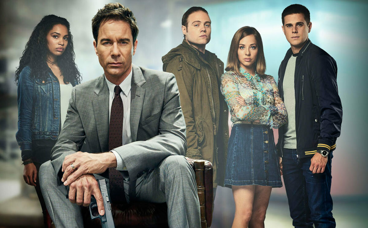 Главные герои сериала. Агент МакЛарен и его команда.