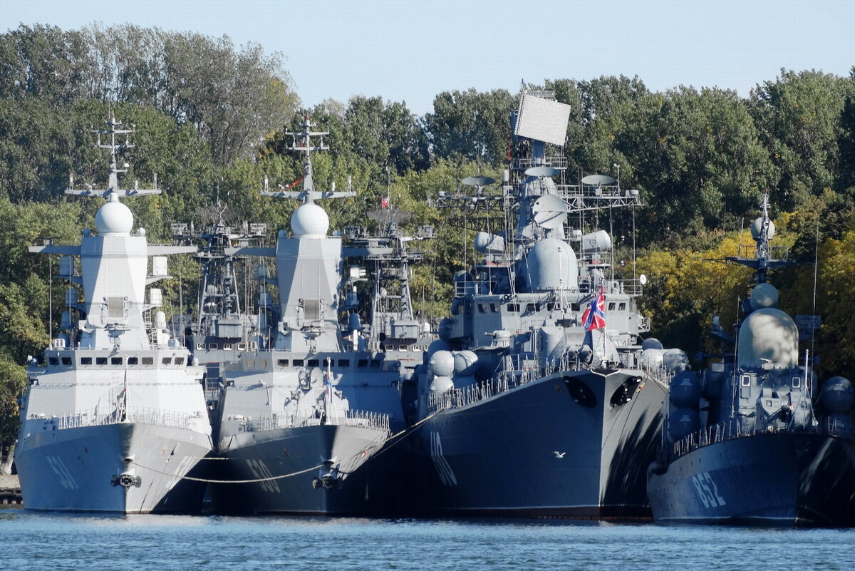 Флагман Балтийского флота эсминец «настойчивый»