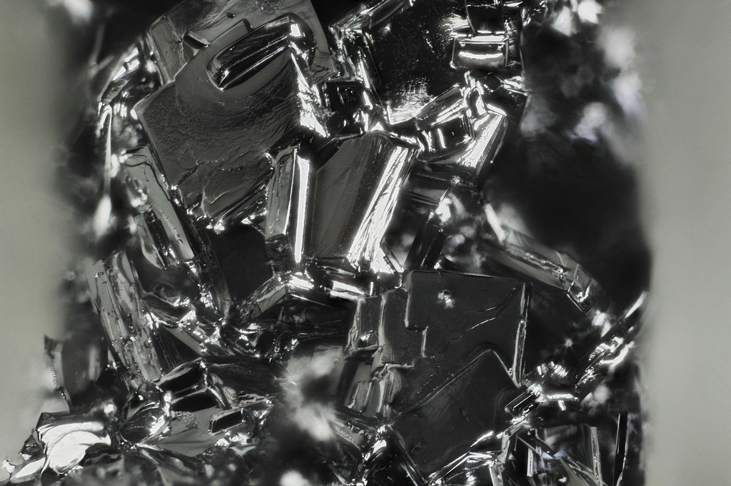 Индий. Фото из открытых источников.