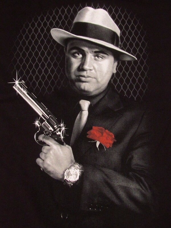 Мафиози аль капоне. Томми ган мафия. Гангстер с томпсоном. Аль капоне гангстеры сша. Шон пенн gangster squad.