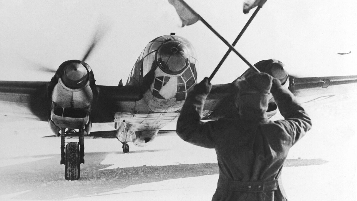 «Хейнкель-111» на Восточном фронте в апреле 1942 года. Keystone-France/Gamma-Keystone/Getty Images