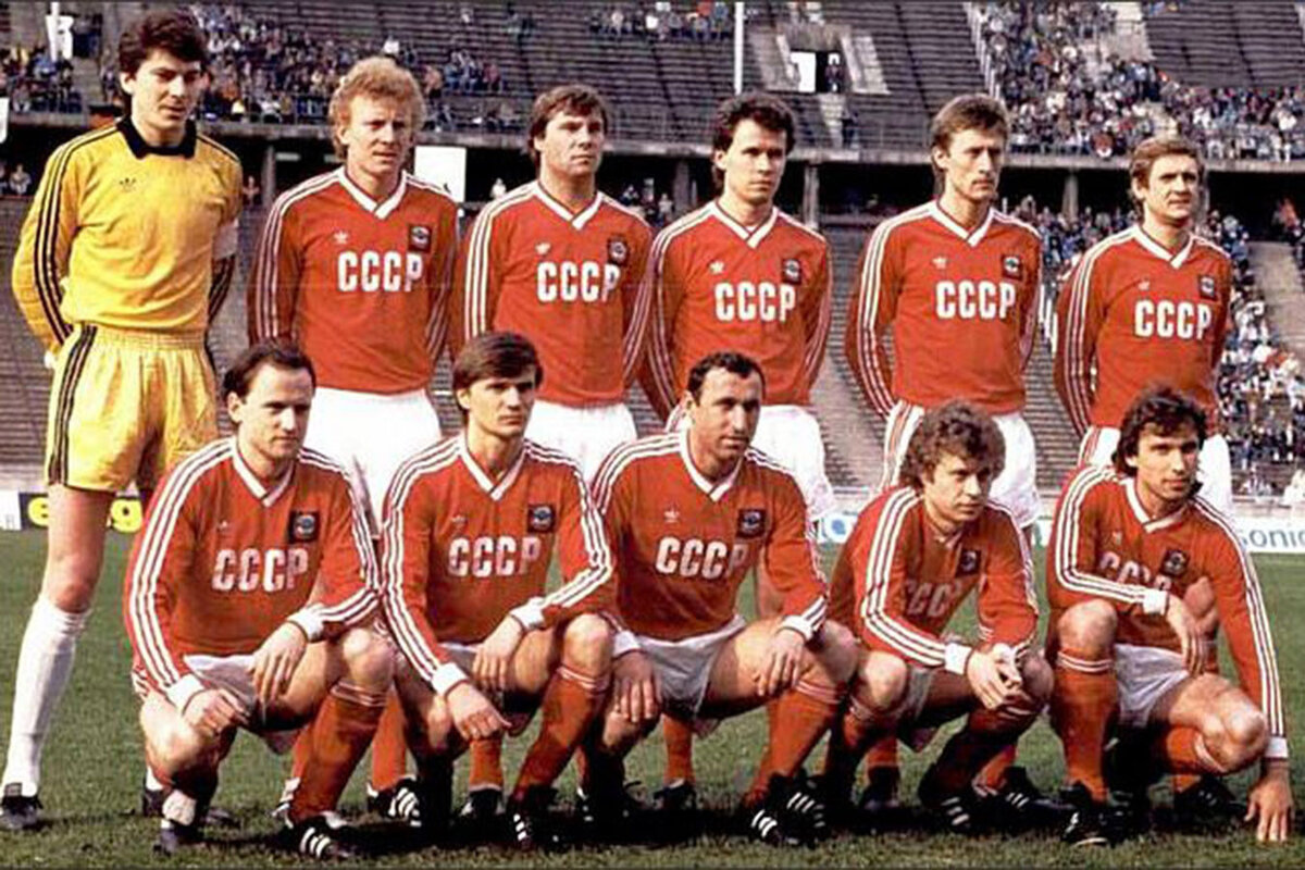 Сборная СССР перед матчем с Аргентиной, 1988 год.