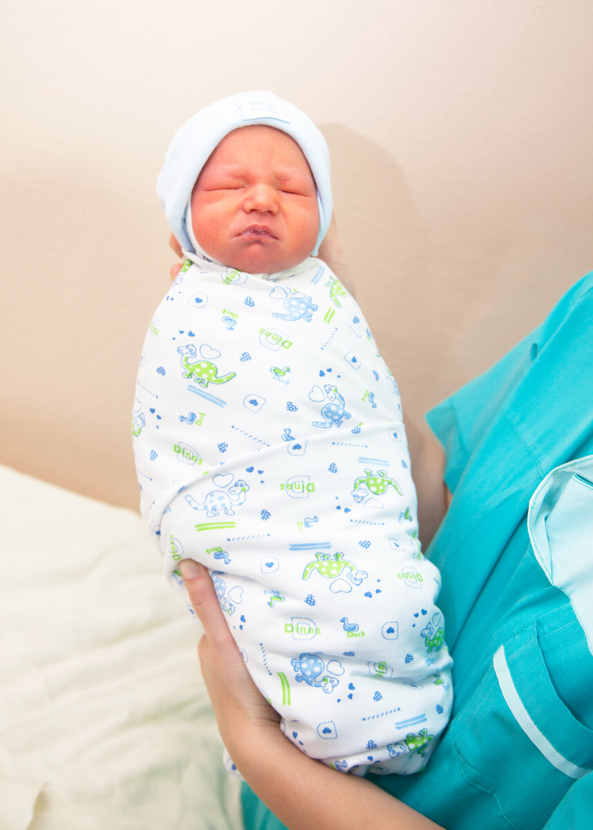 новорождённый Даниил. 2013 год